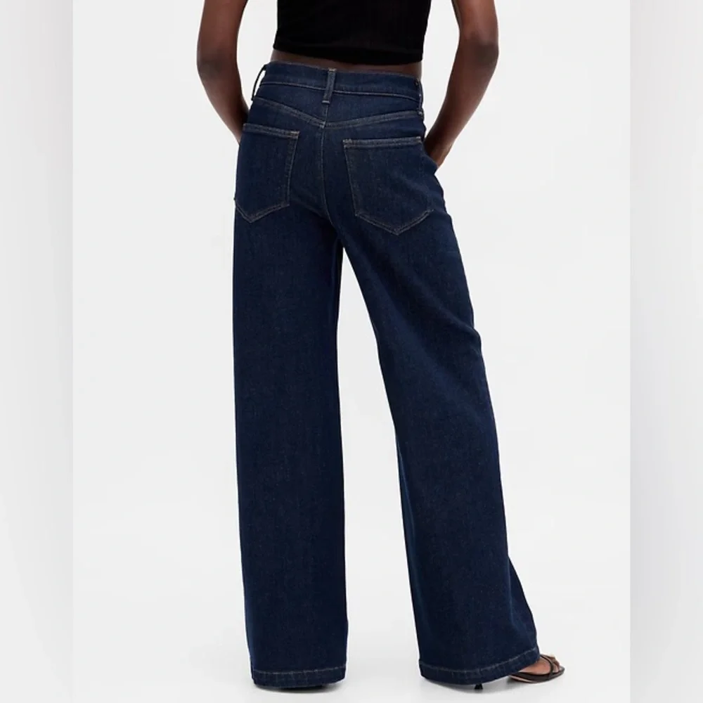 NWT Gap High Rise Wide-Leg Jeans - Picture 3 of 7